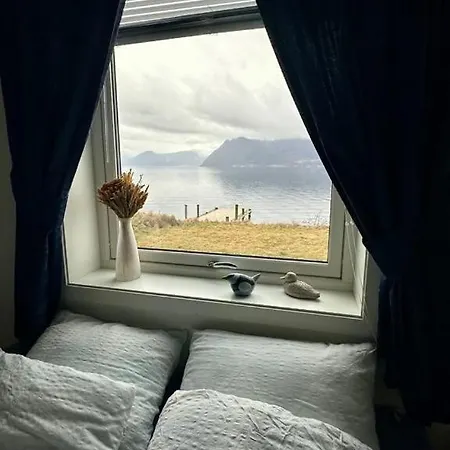 Апартаменты Live Right By The Sognefjord