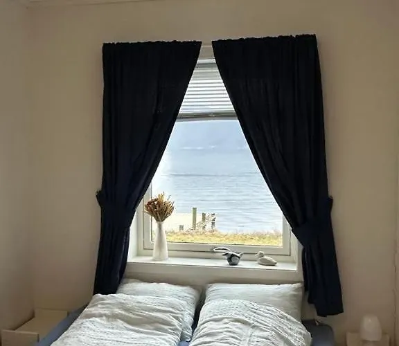 Live Right By The Sognefjord 아파트